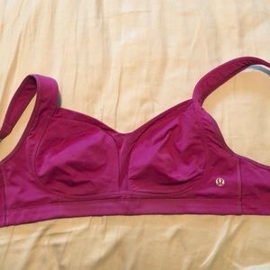 Lululemon Sports Bra Ta Ta Tamer